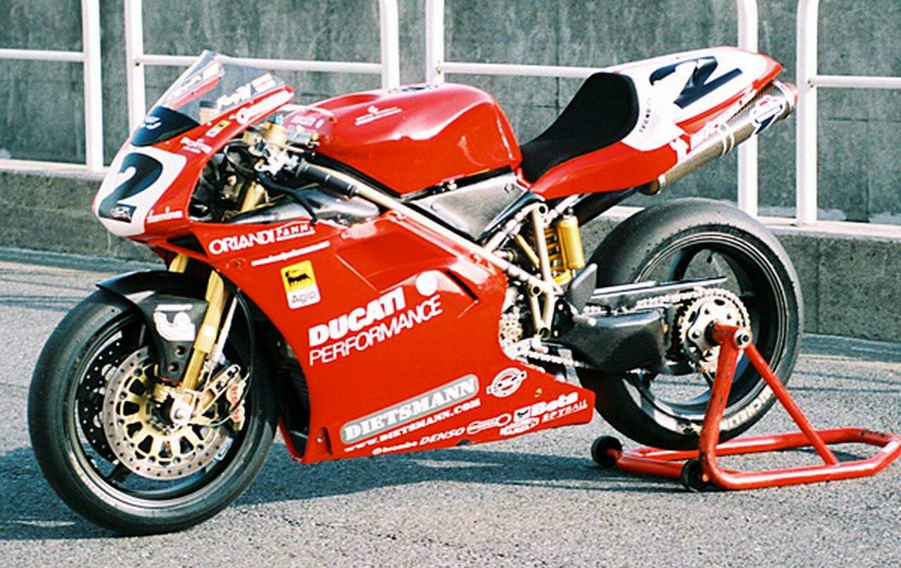 Ducati 996 SBK